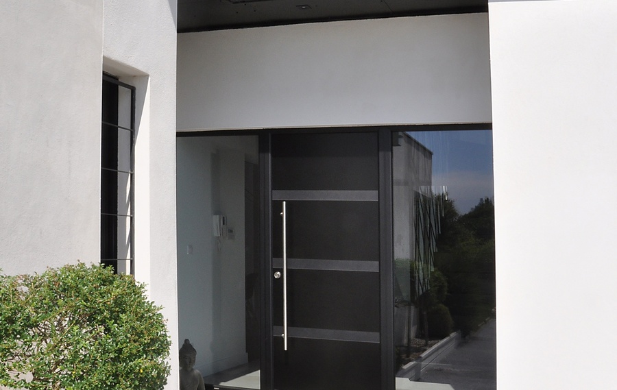 Notre gamme de portes d'entrée en ALU CLASSIQUE et CONTEMPORAINE à BOIS D'ARCY